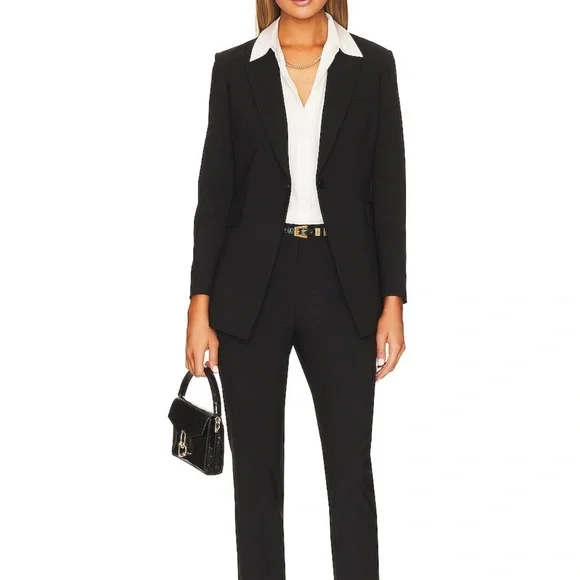 REVOLVE X THEORY Etiennette Blazer Size: 4, like new condition, in Black - Picture 3 of 11